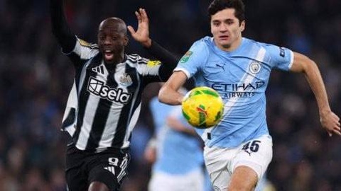 «Манчестер Сити» с Хусановым победил «Ньюкасл» в Кубке Англии