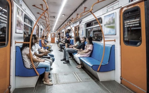 Тошкентда метрода қизнинг белидан паст қисмини ушлаган эркак қамалди