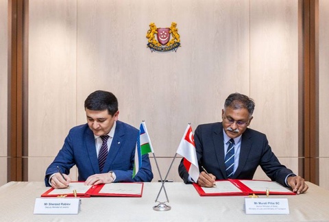 Вазоратҳои адлияи Ӯзбекистон ва Сингапур Барномаи ҳамкориро барои солҳои 2025–2026 имзо карданд