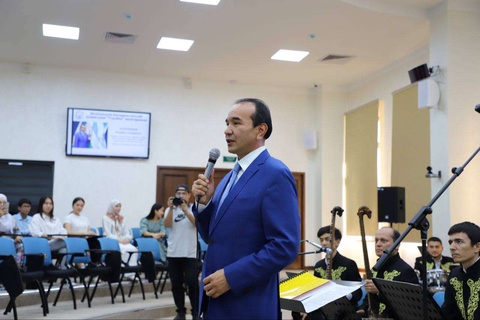 Ҳаётга чанқоқлик санъатсевар ёшларнинг юз-кўзларида намоён бўлди