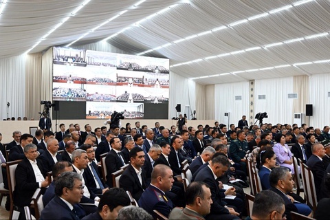 Kosonsoy, Namangan, Toʻraqoʻrgʻon, Uychi va Yangiqoʻrgʻonda tunu-kun ishlaydigan servis koʻchasi barpo etiladi