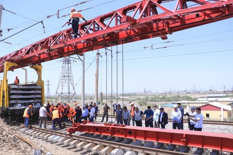 Ургутке темир жол тармағын тартыў жумыслары басланды