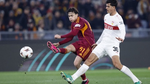 «Рома» победила в Риме «Штутгарт» за счет дубля Пизилли