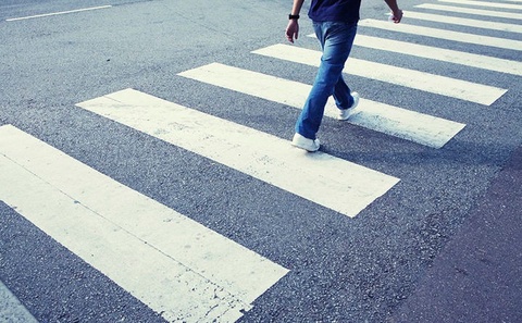 Транспорт құралдарын жаяу жүргіншілердің жолағынан жүргізгендік үшін  жауапкершілік белгіленді