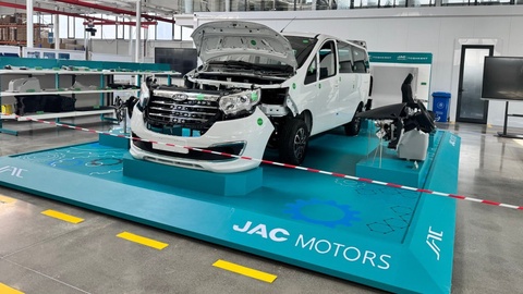 “Янги Авлод” махсус саноат зонасида JAC автомобиллари ишлаб чиқарилади