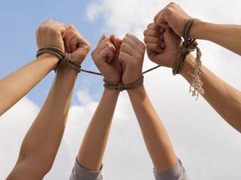 Почти 90 процентов узбекистанцев считают торговлю людьми серьезной угрозой - результаты опроса