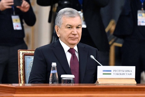 Президент Узбекистана принял участие в неформальной встрече глав государств СНГ