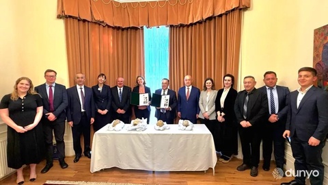 Buyuk Britaniyadan O‘zbekistonga noyob madaniy meros namunalari qaytarildi