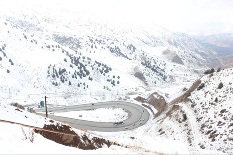 Из-за угрозы схода снежной лавины временно закрыто движение транспорта на перевале «Камчик»