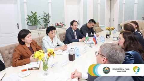 Бо намояндагони ширкати Русия дурнамои ҳамкорӣ дар соҳаи таҳсилоти махсус ва фарогир баррасӣ шуд