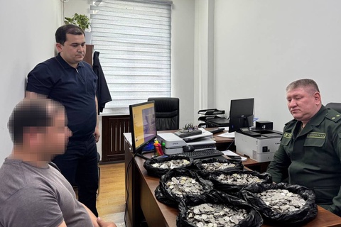 Алиментчи ота қарзини тўлаш учун “антиқа усул“ қўллади