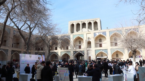 В Бухаре прошла ярмарка внутреннего туризма «Путешествуй по Узбекистану!»