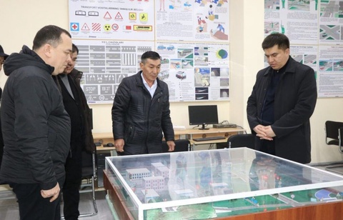 Районда әмелге асырылып атырған жумыслар үйренилди