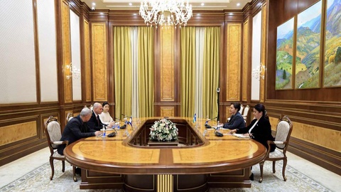 На прошедшей в Сенате встрече обсуждался ряд вопросов