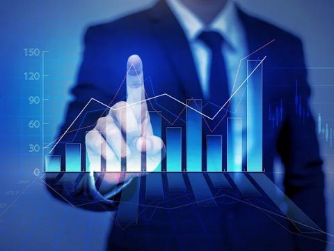 Қағыйда жаратыўшы ҳәм базар арасындағы тең салмақлылық