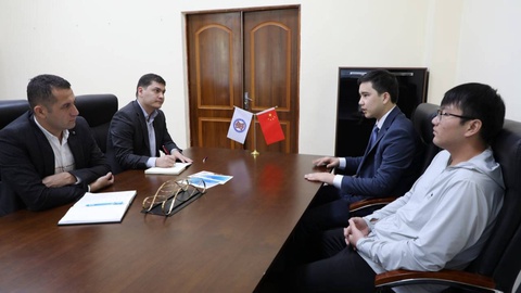 Китайская компания инвестирует 1 млн долларов в производство обувной продукции в Ташкентской области