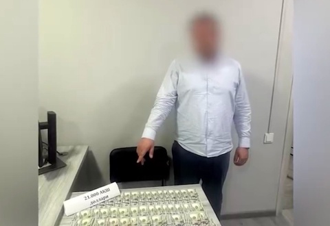 Toshkentda gaz ta’minoti xodimi fuqarodan 21 ming dollar olganlikda gumonlanmoqda