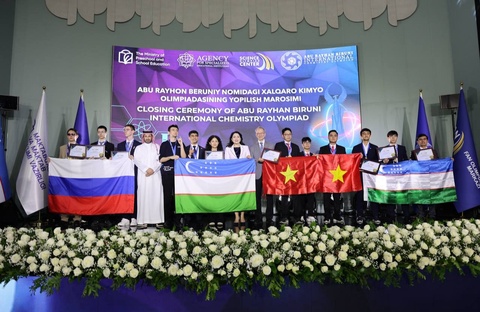 Абу Райҳон Беруний номидаги халқаро кимё олимпиадаси ғолиблари тақдирланди