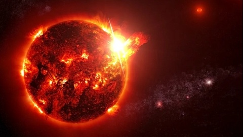 Quyoshda kuchli chaqnash yuz berdi va undan plazma ajralib chiqdi