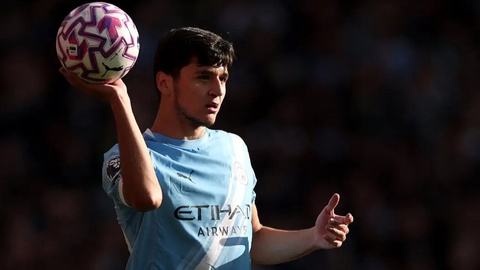 «Манчестер Сити» с Хусановым выиграл у «Арсенала» и вернул интригу