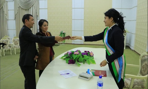 Отбасының ыдырауы – қоғамның құлдырауы