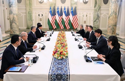 Oʻzbekiston Prezidenti AQSh bilan savdo-iqtisodiy va investitsiyaviy hamkorlikni kengaytirish muhimligini taʼkidladi