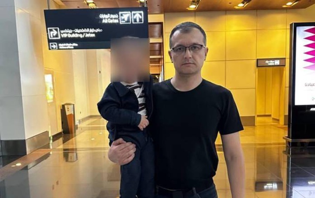 Годовалого мальчика, оставленного матерью в Маскате, вернули в Узбекистан