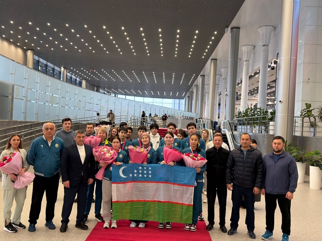 Dubayda qolib ketgan sportchilar Vatanga olib kelindi