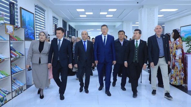 FarDUda Xalqaro adabiyot va kitobxonlik festivali ötkazildi