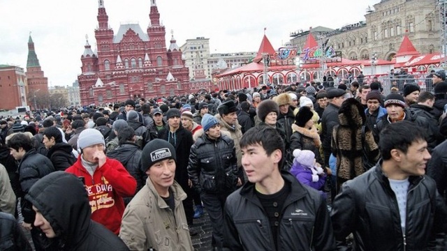 Labor migrants will have to notify the Ministry of Internal Affairs of the Russian Federation about the start of work in Russia