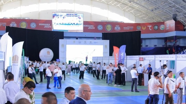 Buxoroda "Talaba Expo–2026": yoshlarga 1 500 ta bo‘sh ish o‘rni taklif etildi